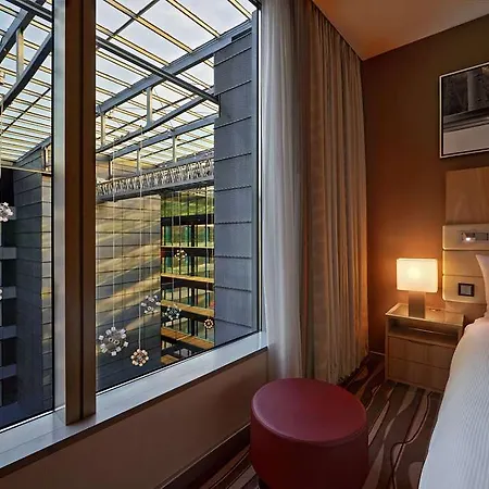 Hilton Frankfurt Airport 4* Frankfurt nad Mohanem