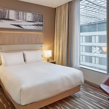 Hilton Frankfurt Airport Hotel 4*