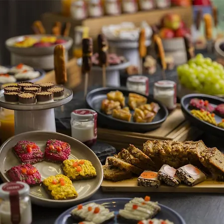 Hilton Frankfurt Airport 4* Frankfurt nad Menem